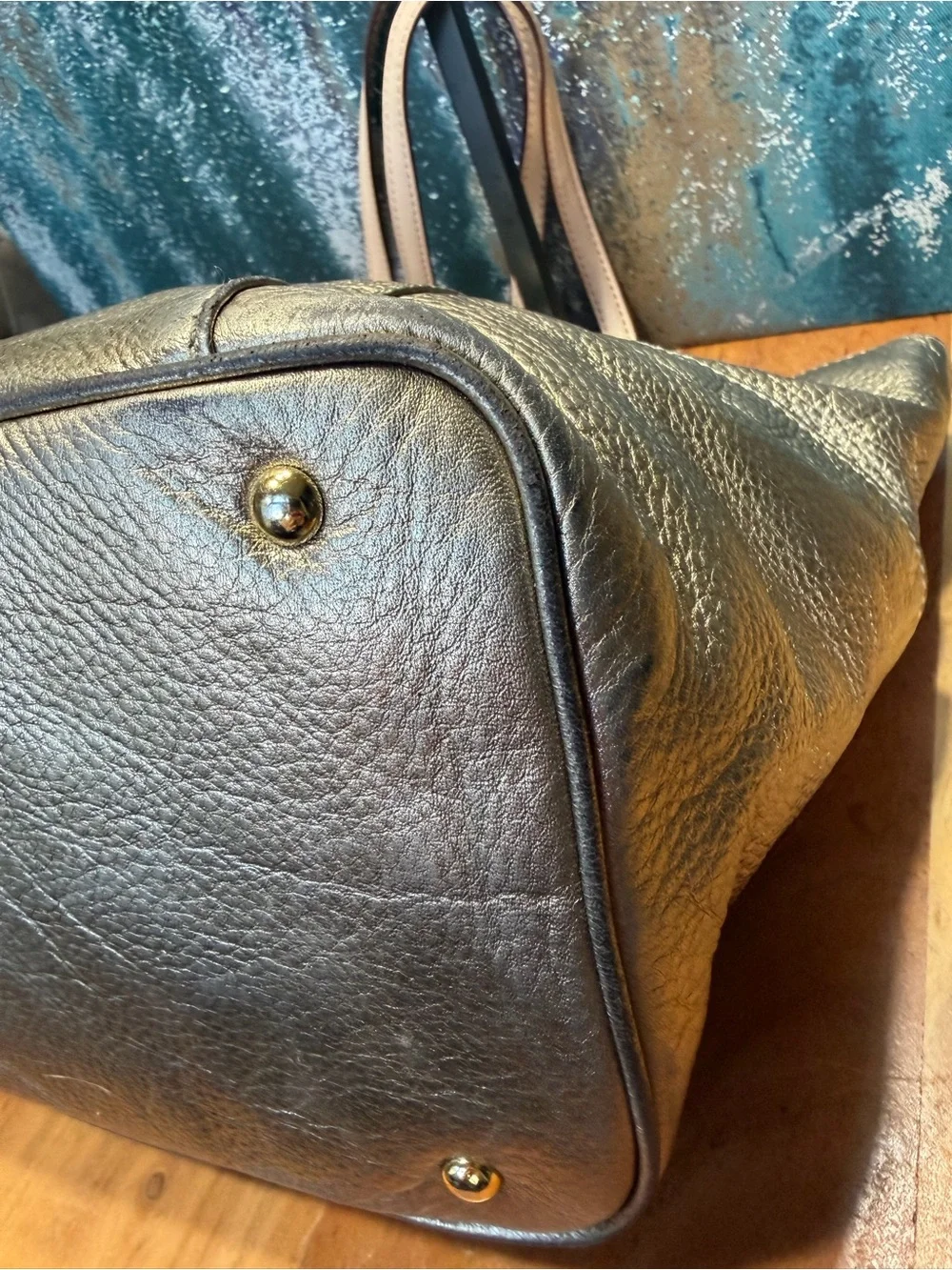 MICHAEL Michael Kors Quiet Luxury Metallic Pewter Leather Pocket Tote GUC